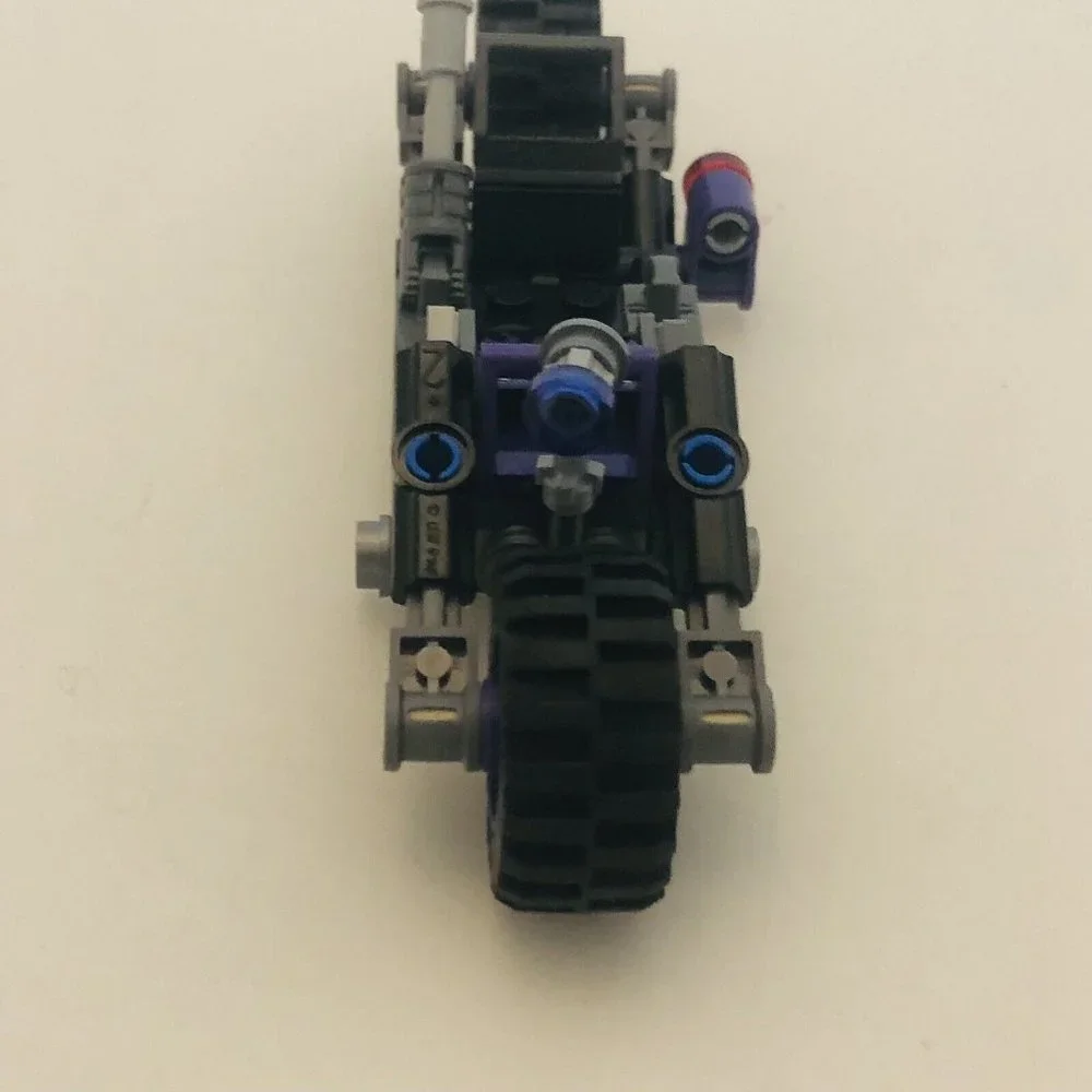 Lego Batman Movie 70902 Catwoman Catcycle Vehicle And Jewelry Store Incomplete